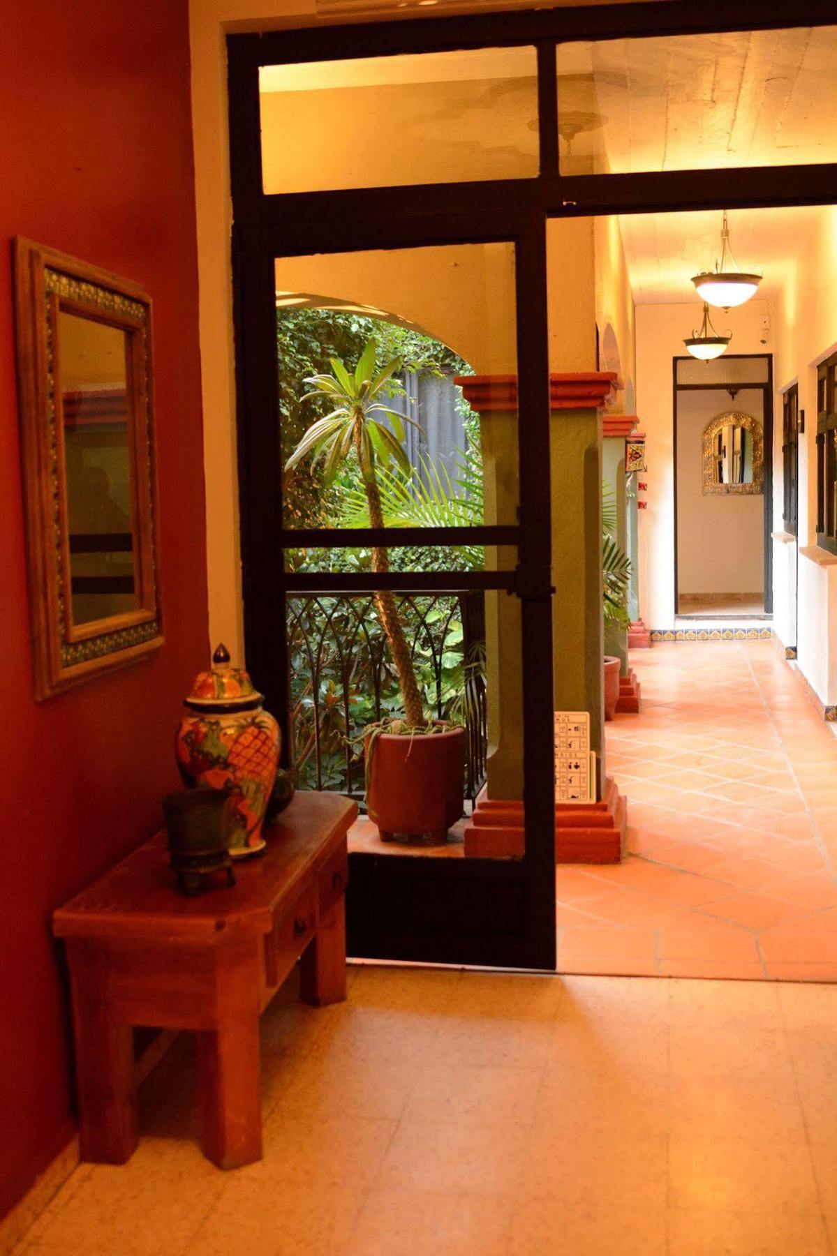 Hotel Casa Guiva Oaxaca Экстерьер фото