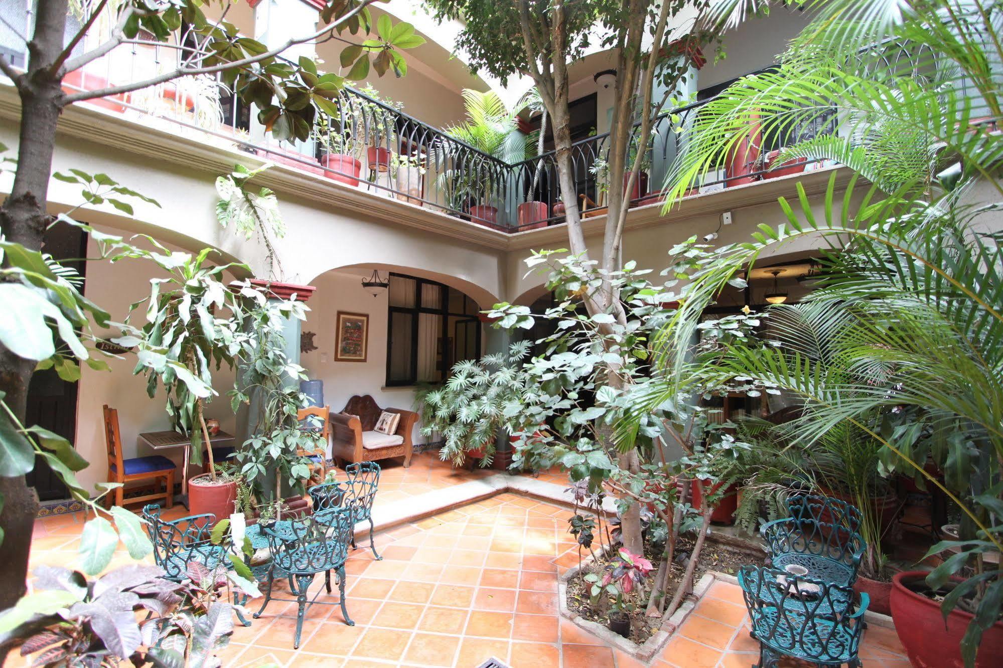 Hotel Casa Guiva Oaxaca Экстерьер фото
